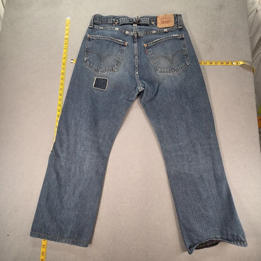 Levis 542 Jeans Mens Blue Med Wash Relaxed Buckle Back Patched Fits 34x28